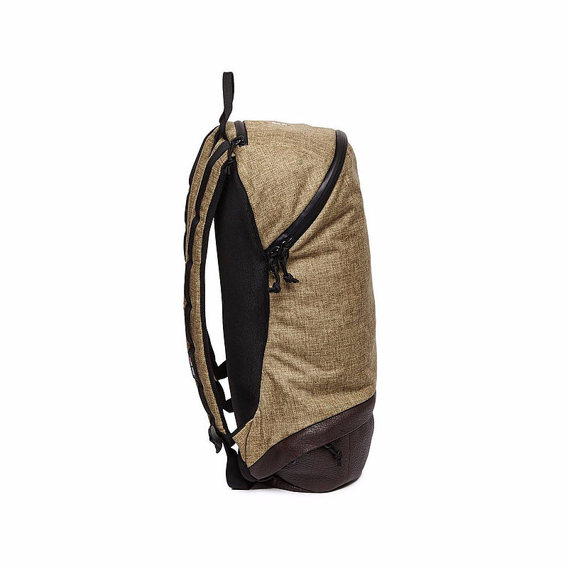【草原棕 Savana】Helinox T.E.R.G. Daypack 背包
