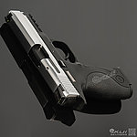 點一下即可放大預覽 -- [銀黑色]-WE M&P 單發版大嘴鳥瓦斯槍，GBB手槍 BB槍 附兩個握把片（滑套會動、後座力、無彈後定） WE-BB-001