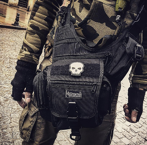 MAXPEDITION 黑色 Fatboy (小)多功能側背鞍袋包 工具包 斜背包 郵差包 急救包