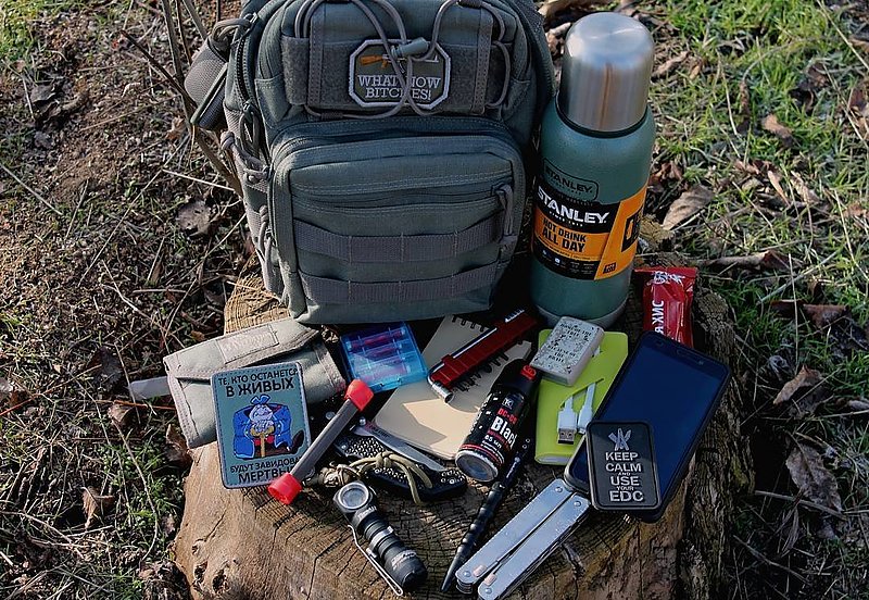 MAXPEDITION 黑色Lunada Gearslinger夜行者胸掛斜背包 工具包 側背包